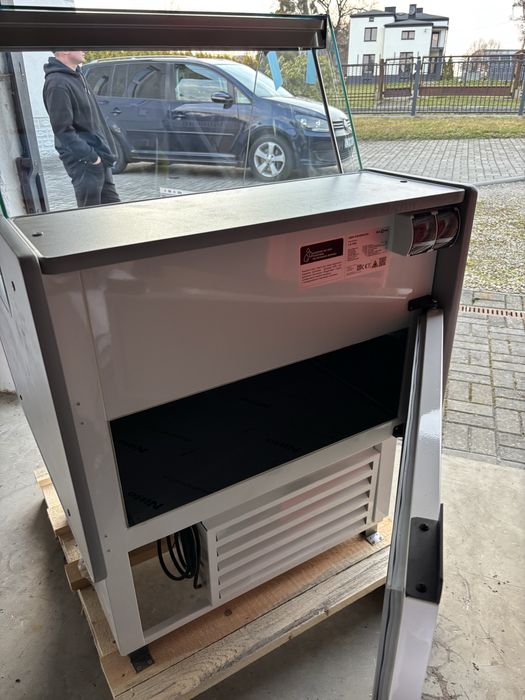 Lada chłodnicza nowa