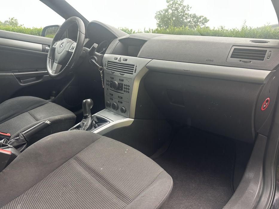 Opel Astra 1.7 GTC