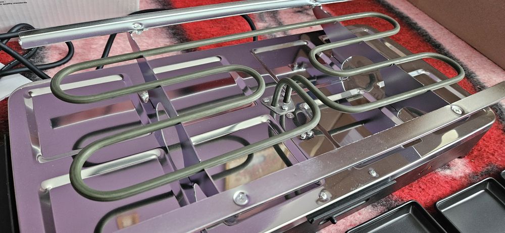 Grill elektryczny z płytą kamienną. Severin