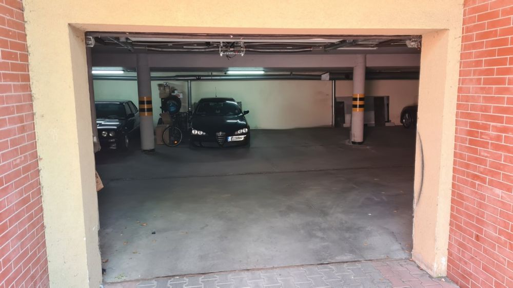 Miejsce garażowe podziemne na Pomorzanach - Więcej