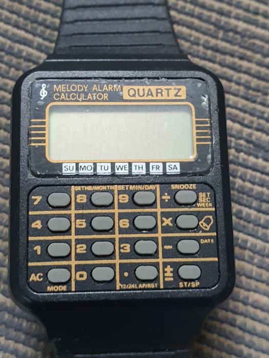 Zegarek męski z kalkulatorem QUARTZ.