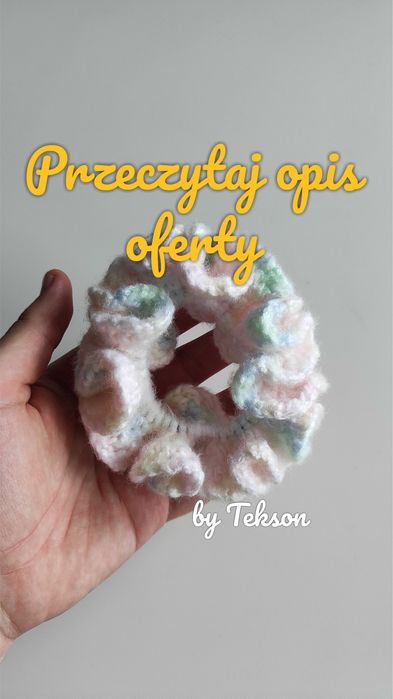 Szydełkowana pastelowa scrunchie | gumka do włosów