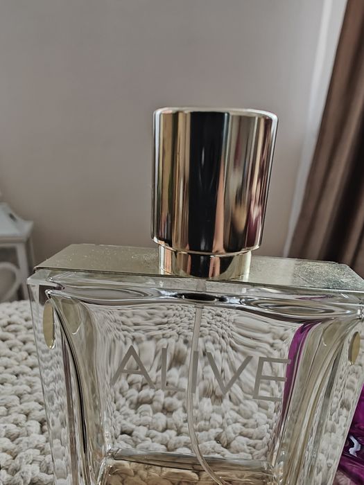 Buteleczki po perfumach