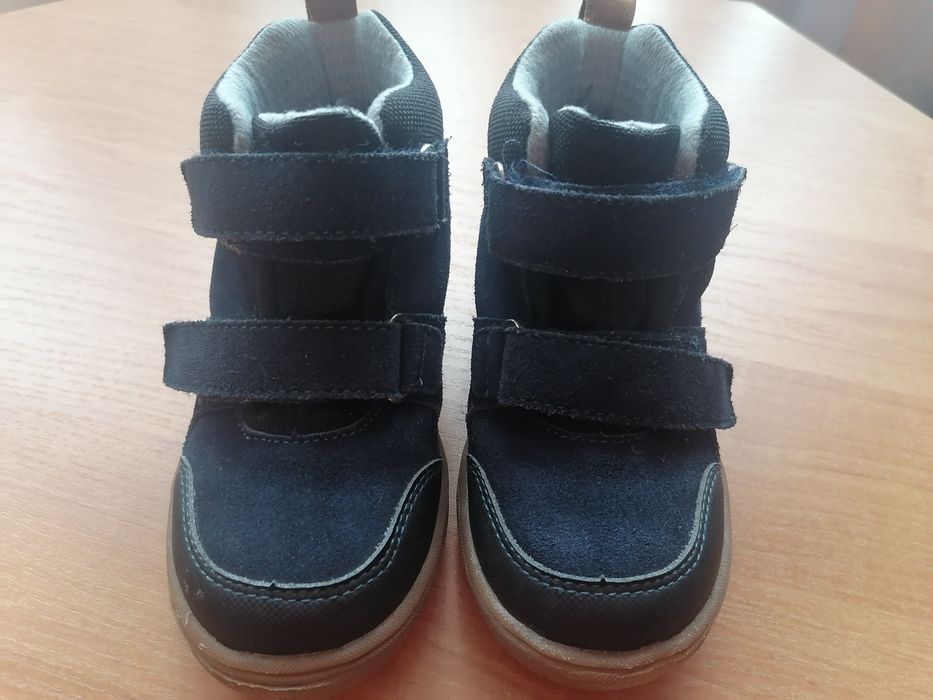 Buty przejściowe mido