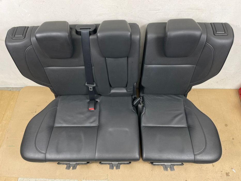 Suzuki Grand Vitara 2 II Kanapa Tył Skora Pasy Zaślepki