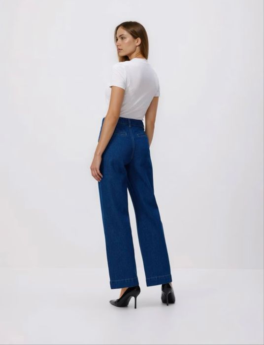 Джинсовий костюм