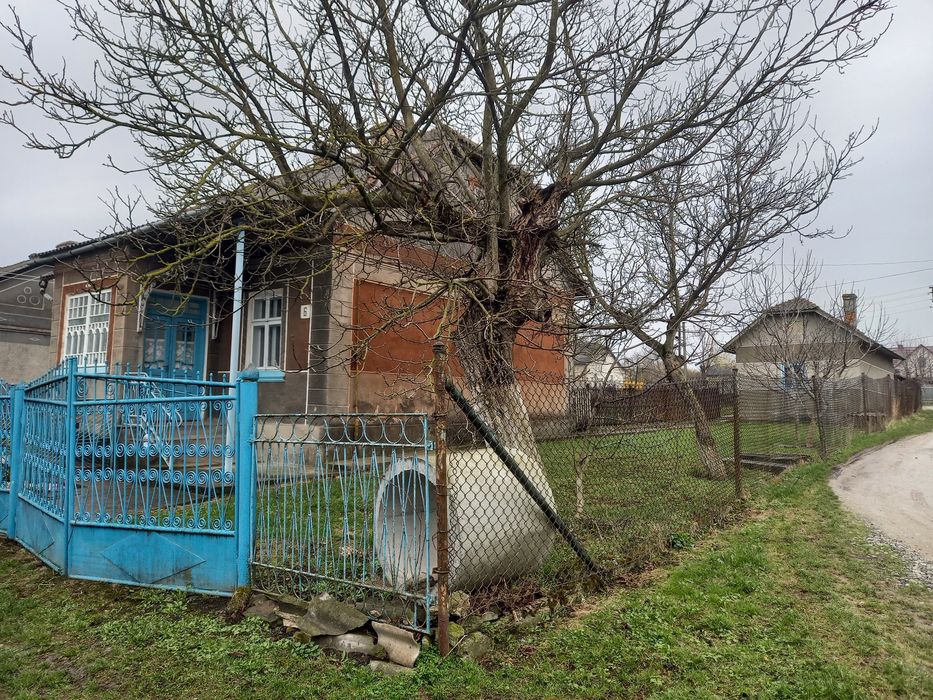 Будинок для проживання Товсте