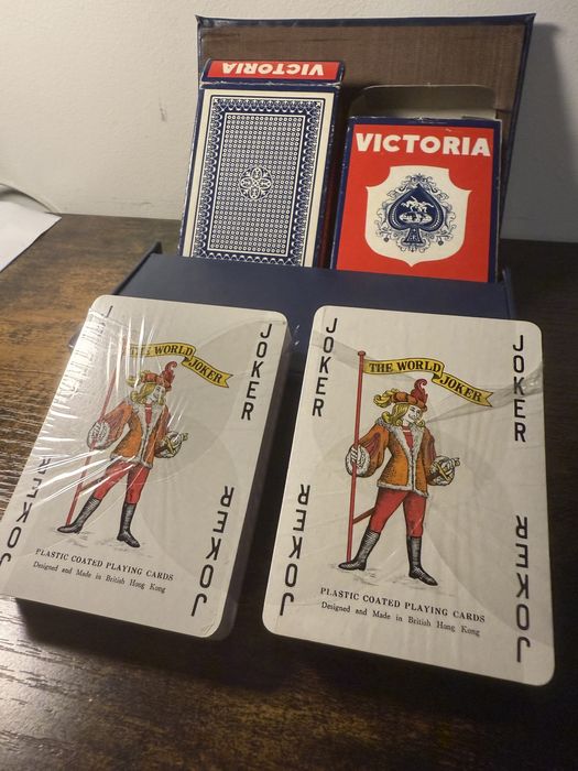 Karty Victoria nowe pokerowe lata 70’