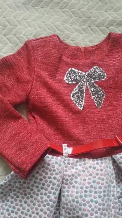 Sukienka na Święta. 116/122 polski producent