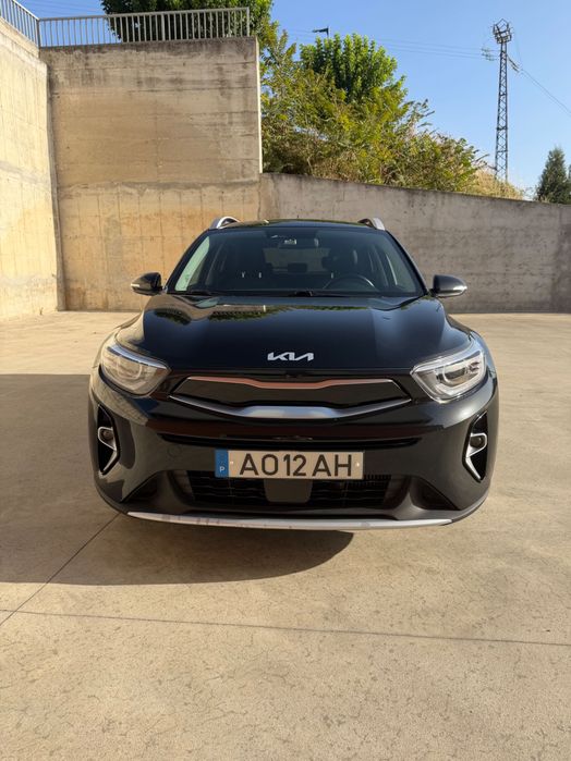 Kia Stonic 2022 - revisões todas na Kia tendo mais 2 anos e meio de garantia da marca