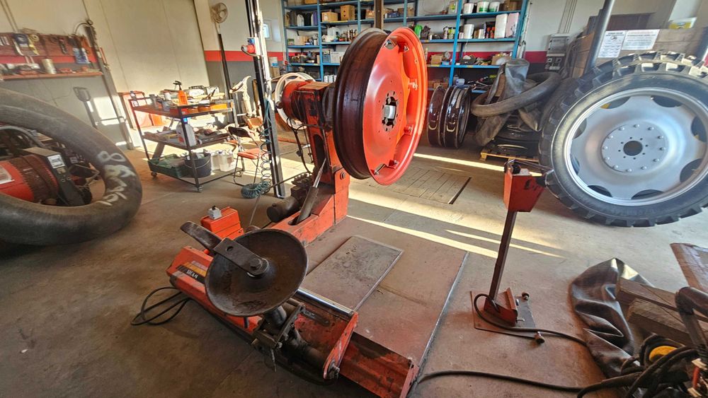 MONTAŻOWNICA kół rolniczych,ciężarowych,przemysłowych SICAM do 56 cali