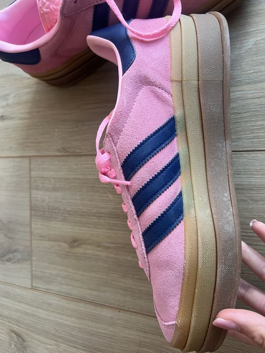 Tenis Adidas Gazelle plataforma