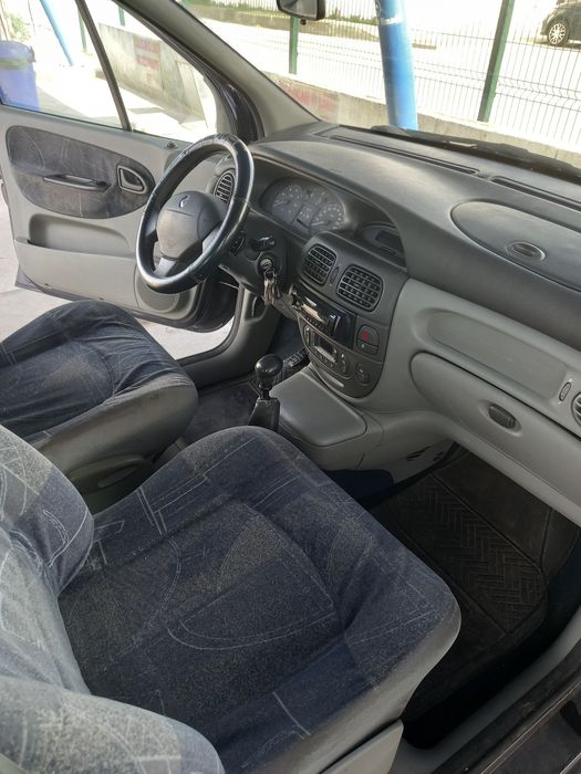 Renault Megane Scenic 1.4 gasolina