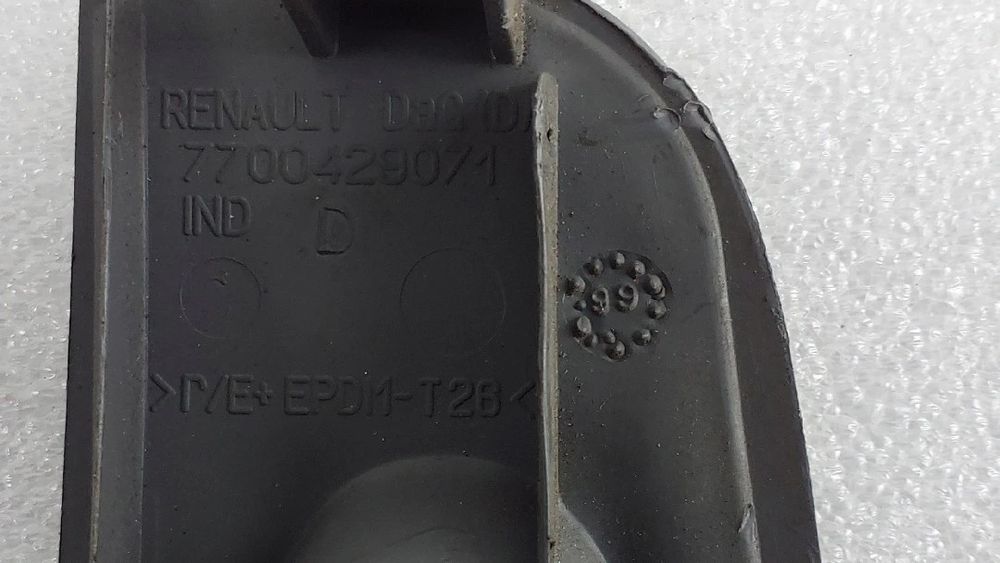 Comando / botão / interruptor vidros frente direito RENAULT Megane I B