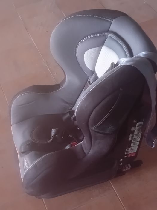 Cadeira para auto marca  Namia