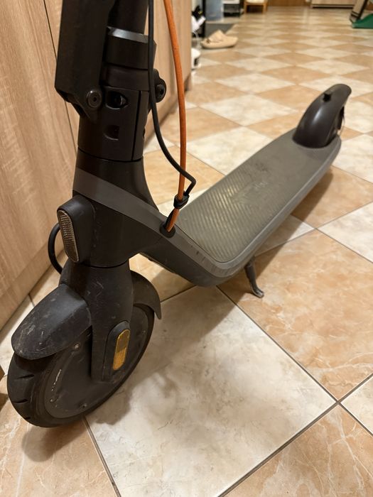 Електро-самокат Ninebot KickscooterE2 Plus