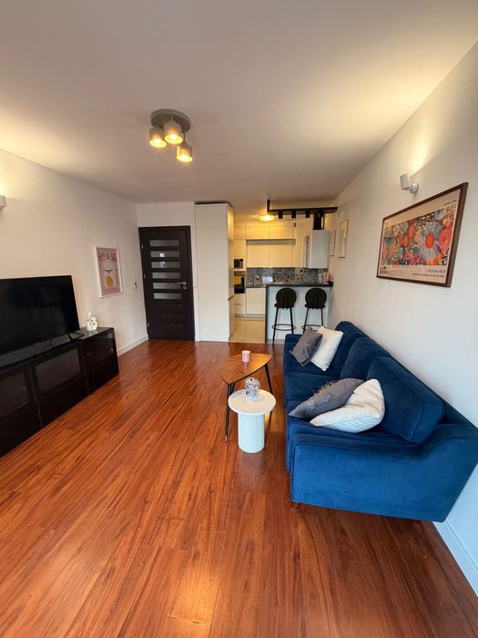 Mieszkanie 3 min od Metro Młynów 50m nowoczesne i umeblowane