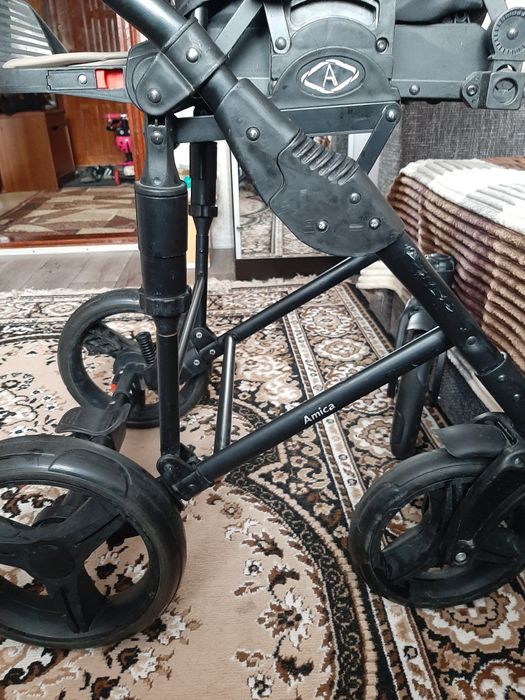 Продам дитячу коляску