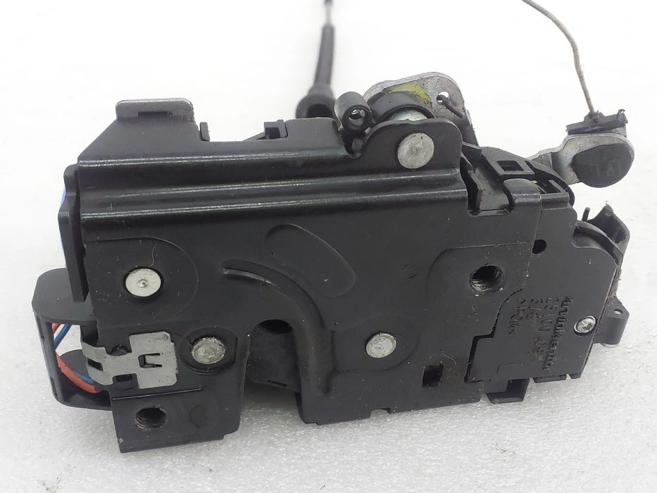 Fechadura / fecho porta frente esquerdo SKODA Octavia II Break (1Z5)
