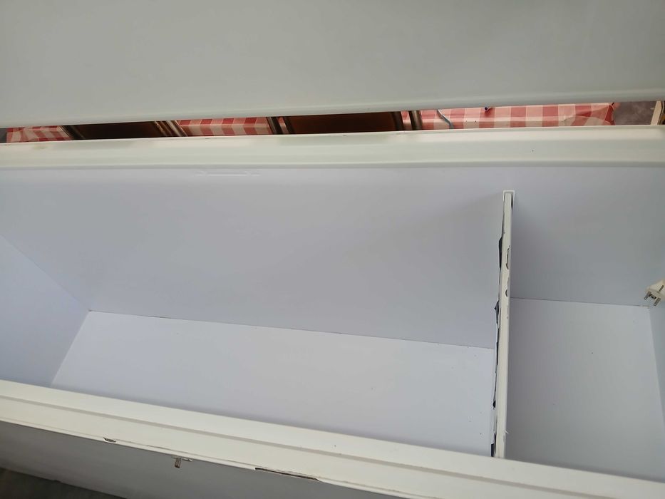 Arca congeladora Telefac pagamento só em dinheiro