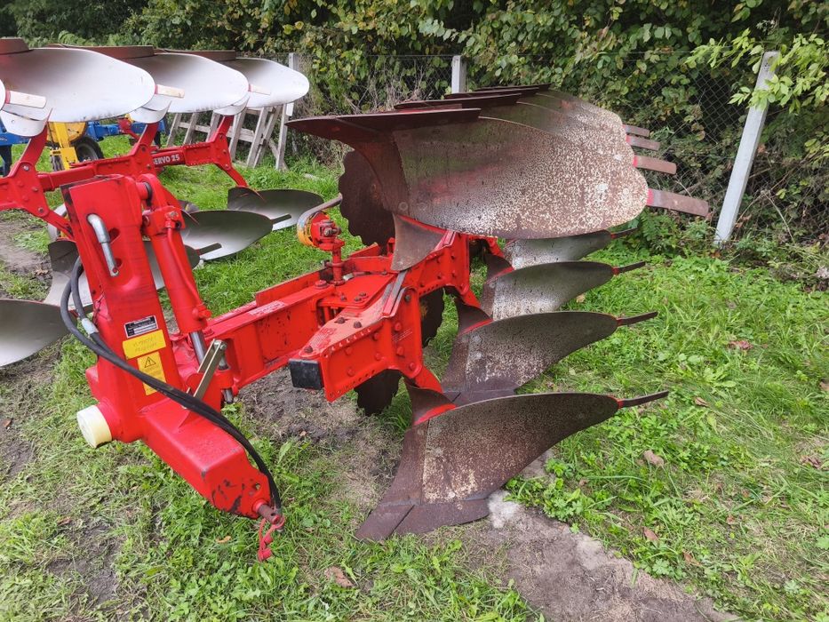 Pług 4 skibowy obrotowy Pottinger  Servo II