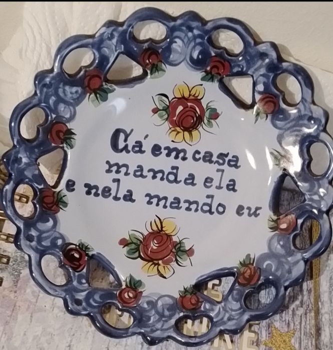 Bonitos artigos para decoração bom estado de conservação