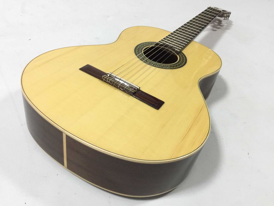 Gitara klasyczna Alhambra 2 CA - NOWA/ Powystawowa