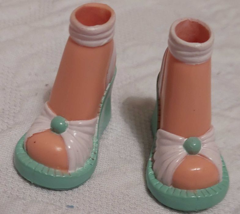 Sapatos sandálias boneca Bratz
