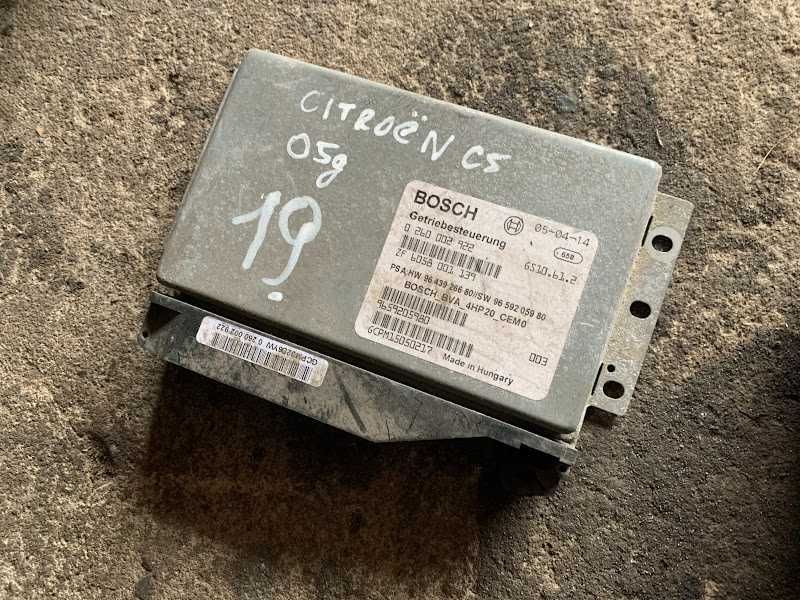 блок управліня двигуном акпп Peugeot 406 Citroen C5 Mitsubishi Carisma