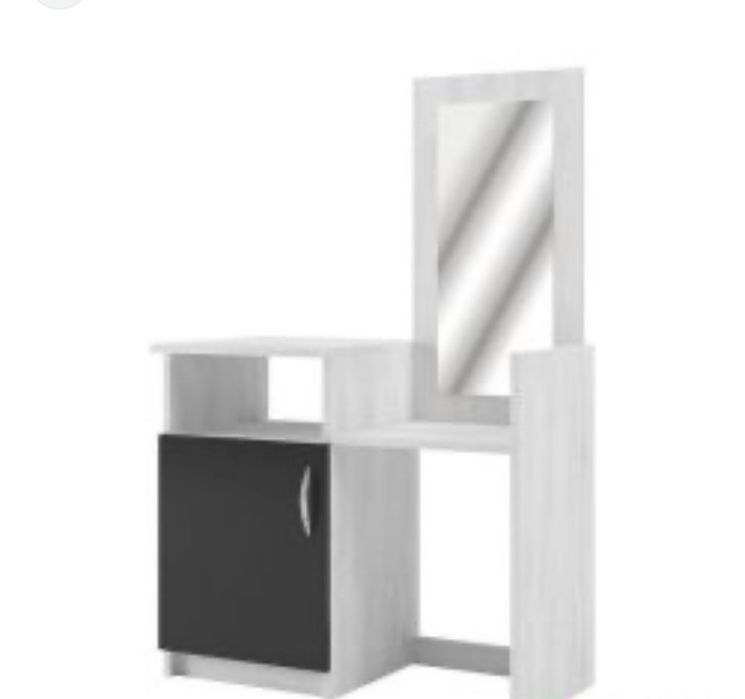 Продам столик  не дорого