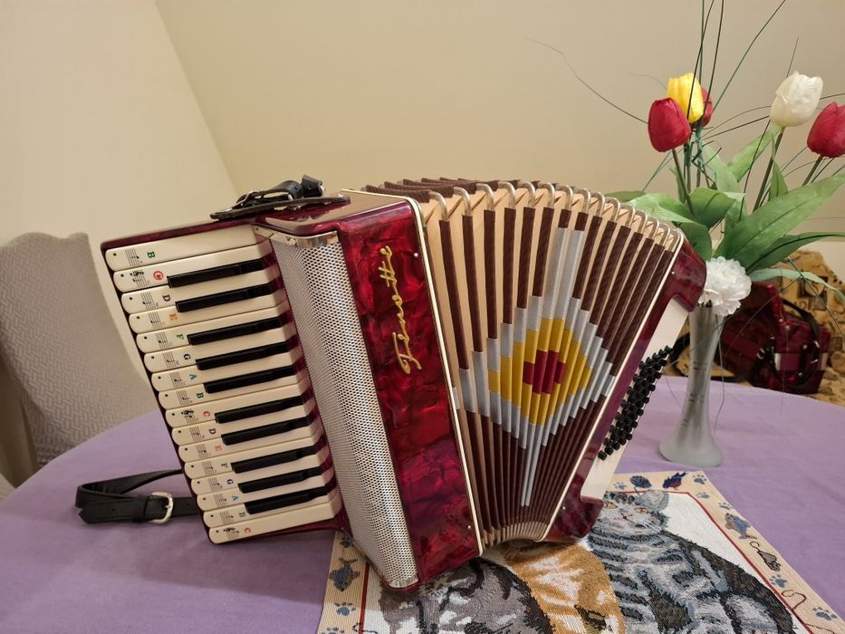 Akordeon Firotti 40 basów