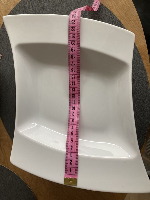 Talerze glebokie porcelana kpl 12 szt mało używane