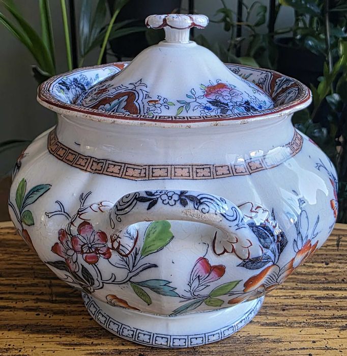Zestaw do herbaty dla dwóch osób – Wedgwood, Anglia. Ok. 1850 rok.