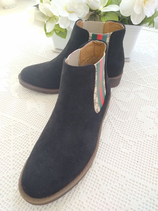 Botas pretas tipo camurça - Yes Smile - Tamanho 37 - Novas!