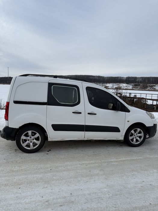 Peugeot partner 2008 1.6 дизель