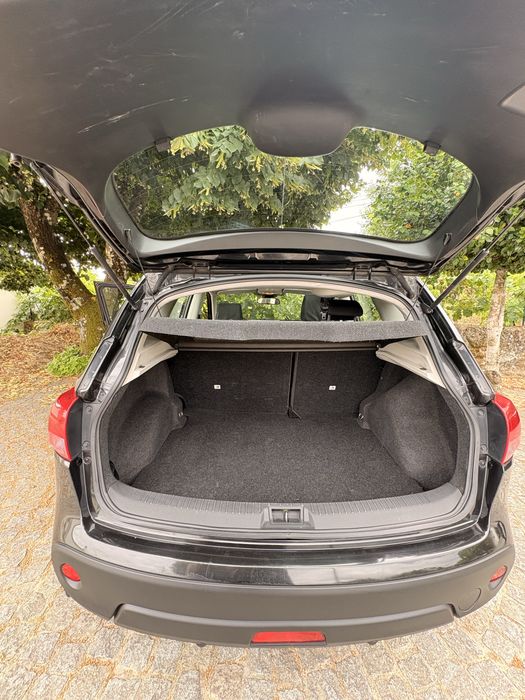 Vendo Qashqai 2008 - Teto panorâmico 5.500€