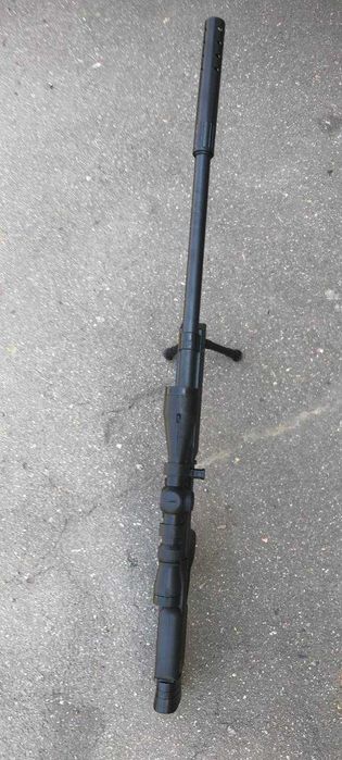 Снайперська гвинтівка 93 см, оптичний прицiл з лазерною крапкою, сошки