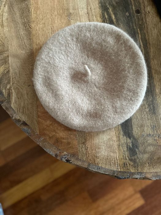 Beret wełna firmy Aldo