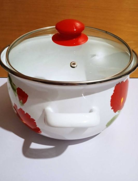 Кастрюля эмалированная 4 л (Турция), новая