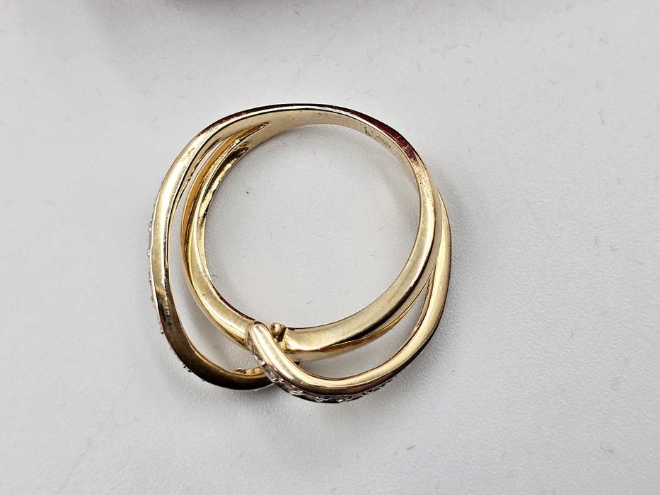 Pleciony kręcony złoty pierścionek 585 wywijany |Plus Lombard