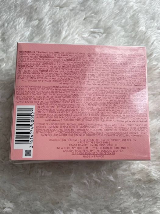 Prada Paradoxe Virtual Flower