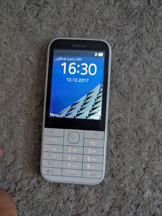 Nokia 220 sprawna.