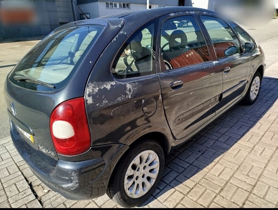 Carro - Citroën Xsara Picasso