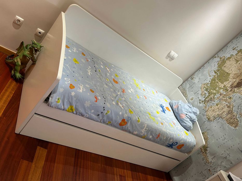 Beliche (cama dupla) em madeira lacada branca