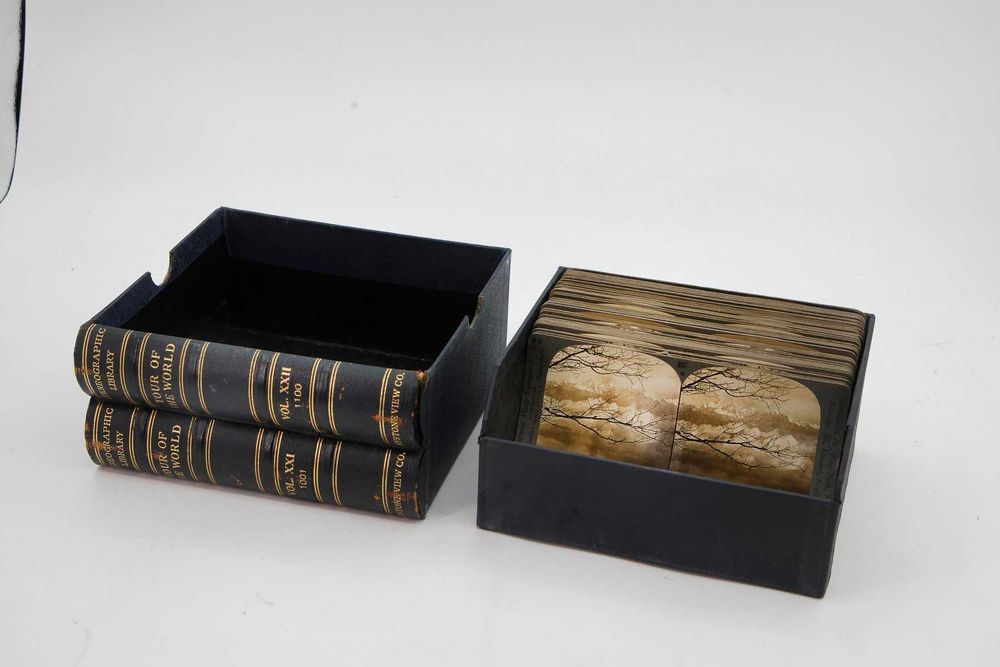 53 estereoscopias com curiosas imagens de todo o Mundo. 1900 a 1930.