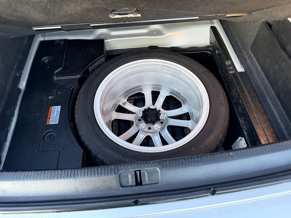 Продається  VOLKSWAGEN   PASAT  CC