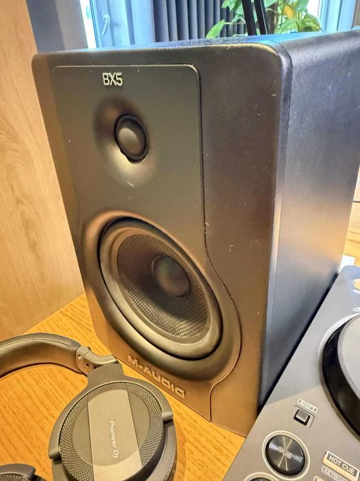 Aktywne monitory studyjne, M-Audio BX5 D2 – 2 szt., stan idealny