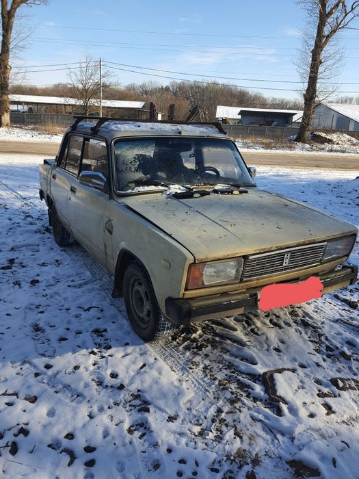 Продаю жигуля Ваз 2105