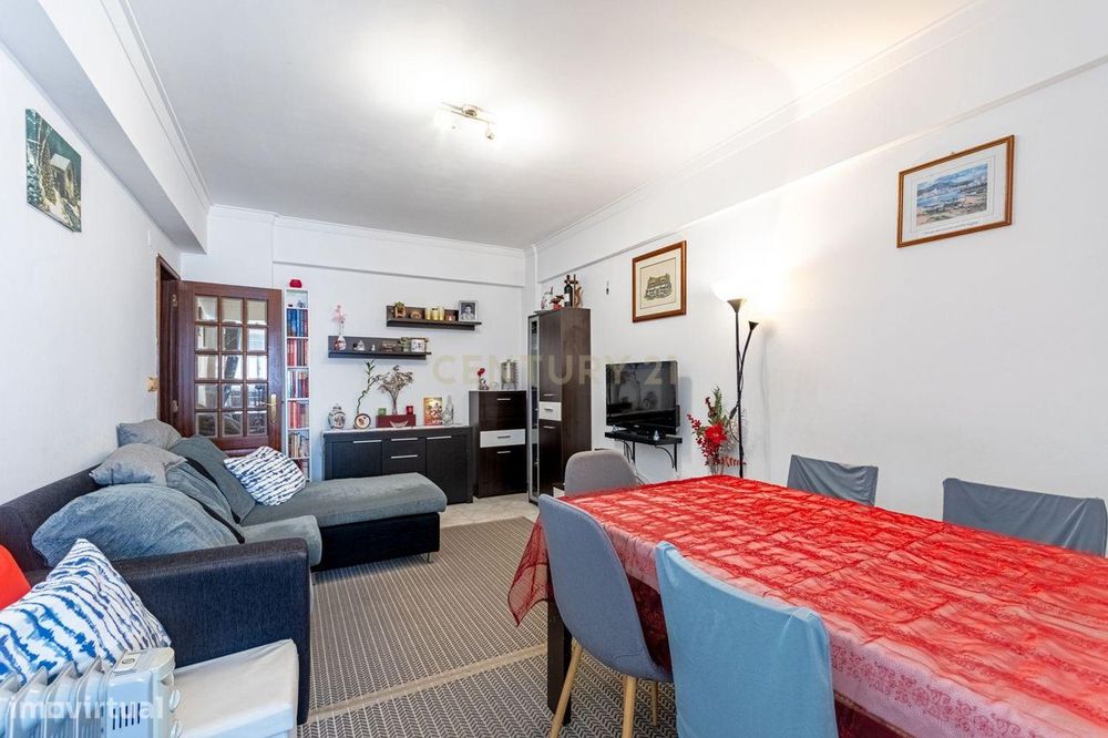 Apartamento T2 na Arroja