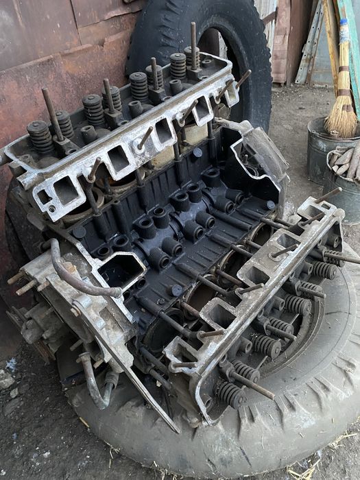 Блок двигуна з шпильки блока ГАЗ-53 ГАЗ-66